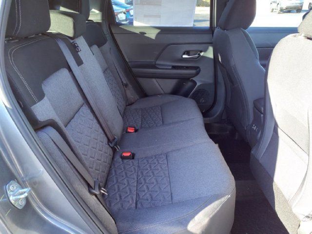 Used 2025 Nissan Kicks SV w/ Illumination Package FWD image 16