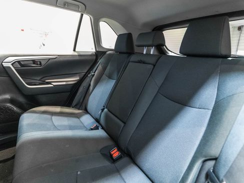 Used 2024 Toyota RAV4 LE AWD/4WD image 29