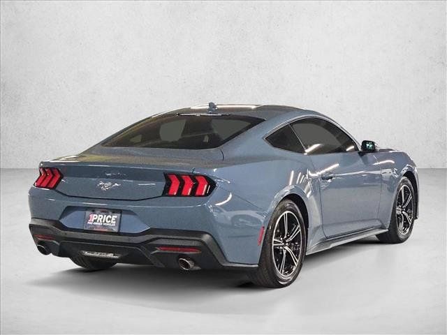 Used 2024 Ford Mustang Coupe RWD image 5