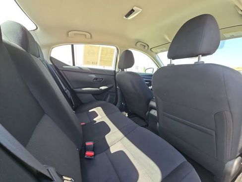 Used 2024 Nissan Sentra SV image 28