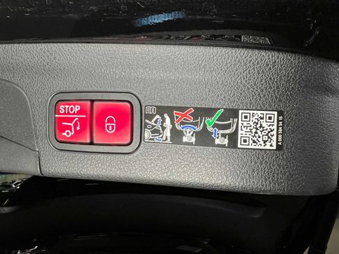 Certified 2026 Mercedes-Benz GLE 450 4MATIC image 17