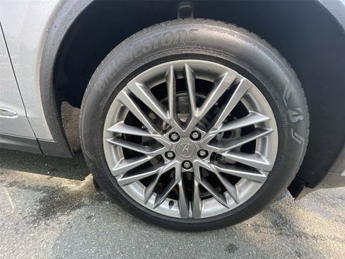 Used 2023 Acura MDX SH-AWD w/ Advance Package image 10