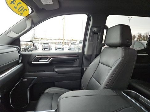 Certified 2024 Chevrolet Silverado 1500 LTZ w/ LTZ Convenience Package II image 32