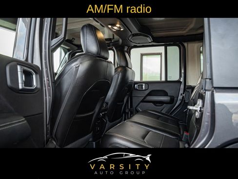 Used 2022 Jeep Wrangler Unlimited Sahara w/ Cold Weather Group image 16