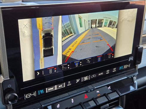 Used 2025 GMC Hummer EV 3X w/ LPO, Dark Essentials Package AWD/4WD image 17