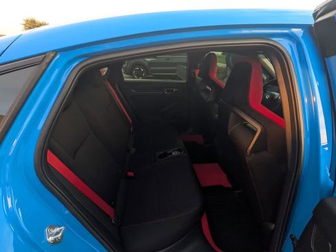 Used 2024 Honda Civic Type R image 5