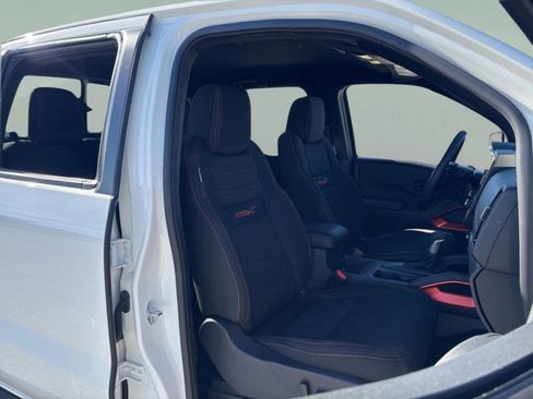 Used 2026 Nissan Frontier Pro-X w/ Pro-X Convenience Package RWD image 38
