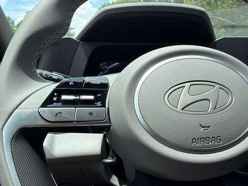 New 2026 Hyundai Elantra SEL Sport Premium FWD image 28