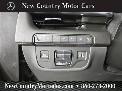 Used 2023 Cadillac Escalade Premium Luxury w/ Performance Package image 26