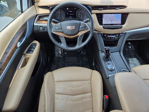 Used 2024 Cadillac XT5 Premium Luxury w/ Platinum Package FWD image 15