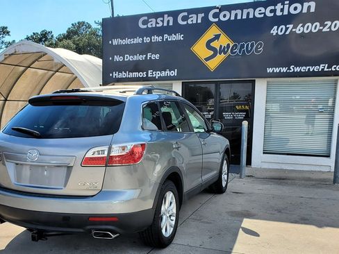 Used 2011 MAZDA CX-9 Touring w/ Moonroof & Bose Audio Pkg image 11