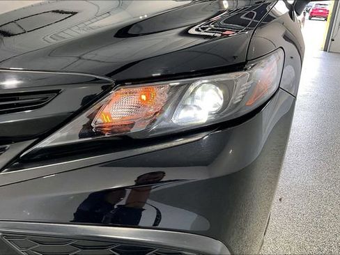 Used 2024 Toyota Camry SE FWD image 33