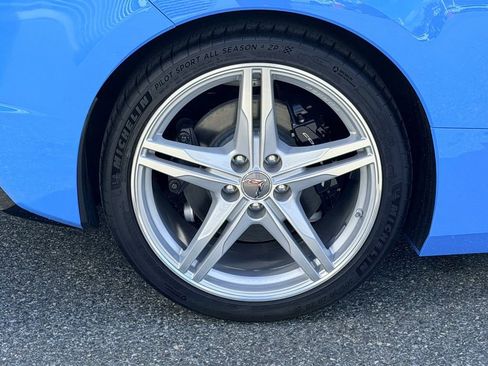 Used 2024 Chevrolet Corvette Stingray Premium Conv w/ Stealth Interior Trim Package image 19