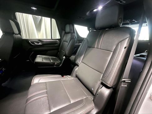 Used 2024 Chevrolet Tahoe RST w/ Luxury Package AWD/4WD image 15
