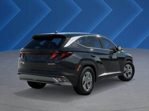 New 2026 Hyundai Tucson Blue SE w/ Tow & Go Package AWD/4WD image 4