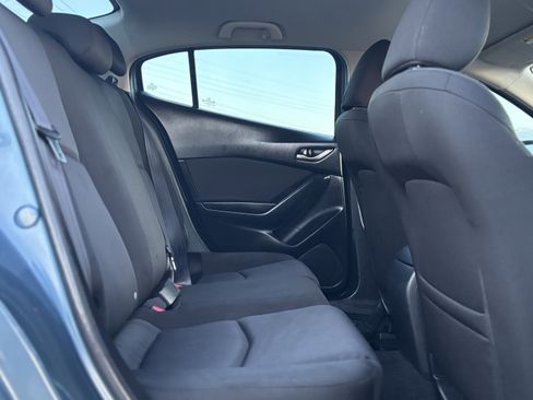 Used 2015 MAZDA MAZDA3 i SV image 14