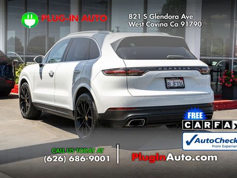 Used 2019 Porsche Cayenne AWD/4WD image 2
