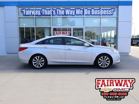 Used 2011 Hyundai Sonata Limited FWD image 1