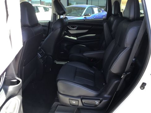 Used 2022 Subaru Ascent Limited w/ Technology Package AWD/4WD image 11