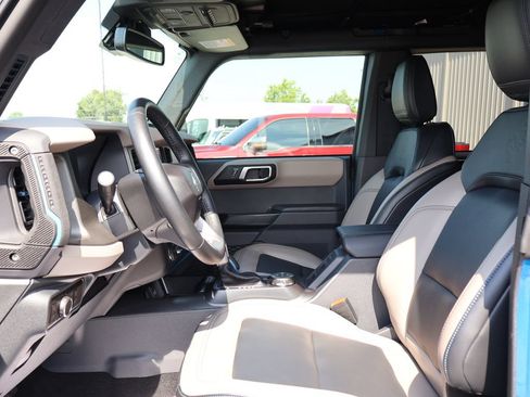 Used 2024 Ford Bronco Wildtrak AWD/4WD image 22