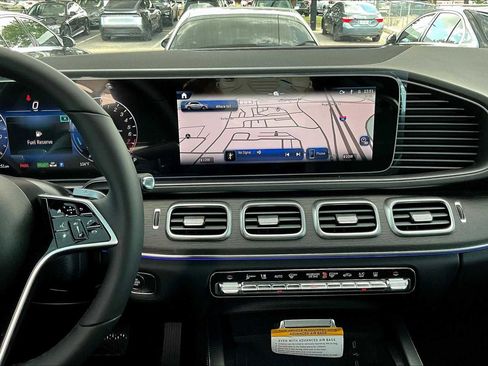 New 2025 Mercedes-Benz GLE 450e GLE 450e image 9