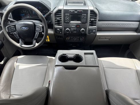 Used 2017 Ford F350 XL w/ Power Equipment Group AWD/4WD image 12