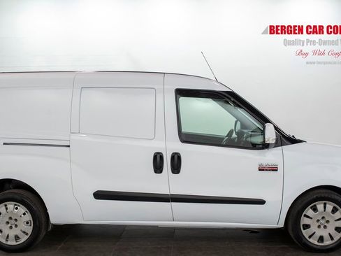 Used 2021 RAM ProMaster City Tradesman SLT image 13