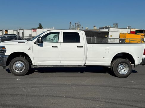 New 2026 RAM 3500 Tradesman image 6
