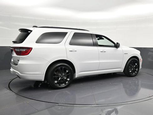 Used 2023 Dodge Durango R/T RWD image 3