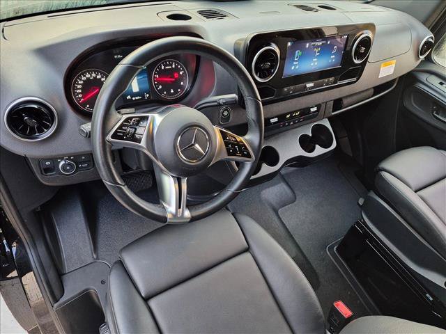 Used 2026 Mercedes-Benz Sprinter 2500 image 10