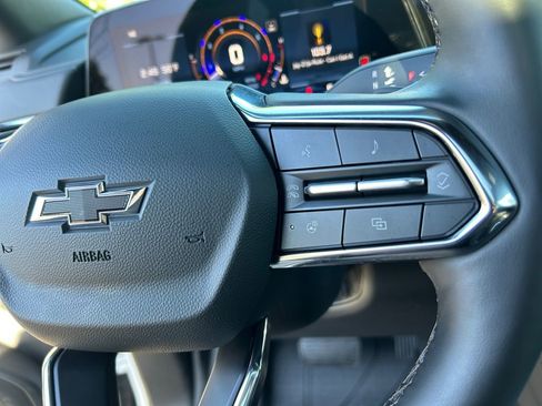 Used 2025 Chevrolet Tahoe Z71 w/ Comfort Package image 18