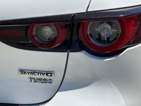 New 2025 MAZDA MAZDA3 Hatchback w/ Appearance Package image 7