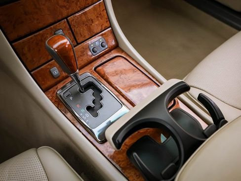 Used 2005 Lexus LS 430 image 8