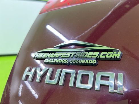 Used 2008 Hyundai Santa Fe SE FWD image 11