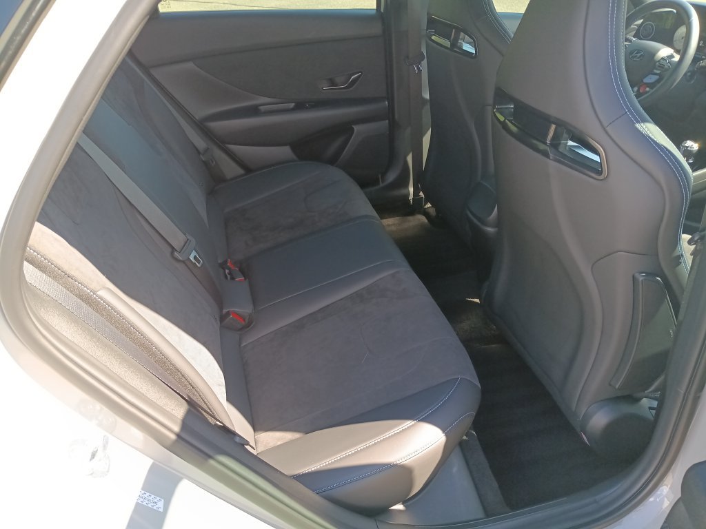 Used 2023 Hyundai Elantra N FWD image 21