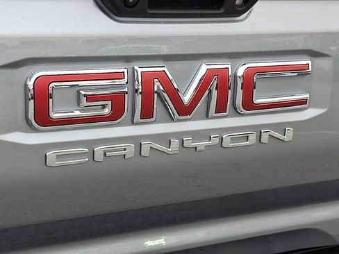 New 2026 GMC Canyon Elevation w/ Convenience Package image 11