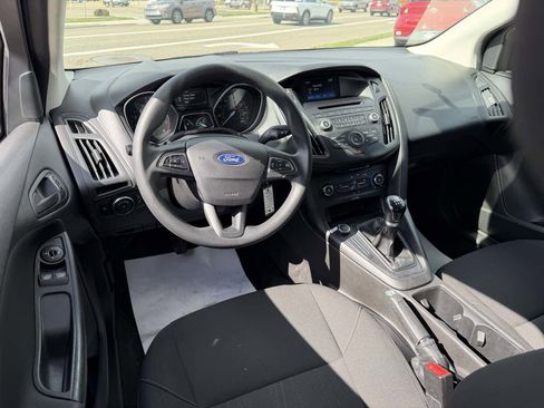 Used 2017 Ford Focus S image 13