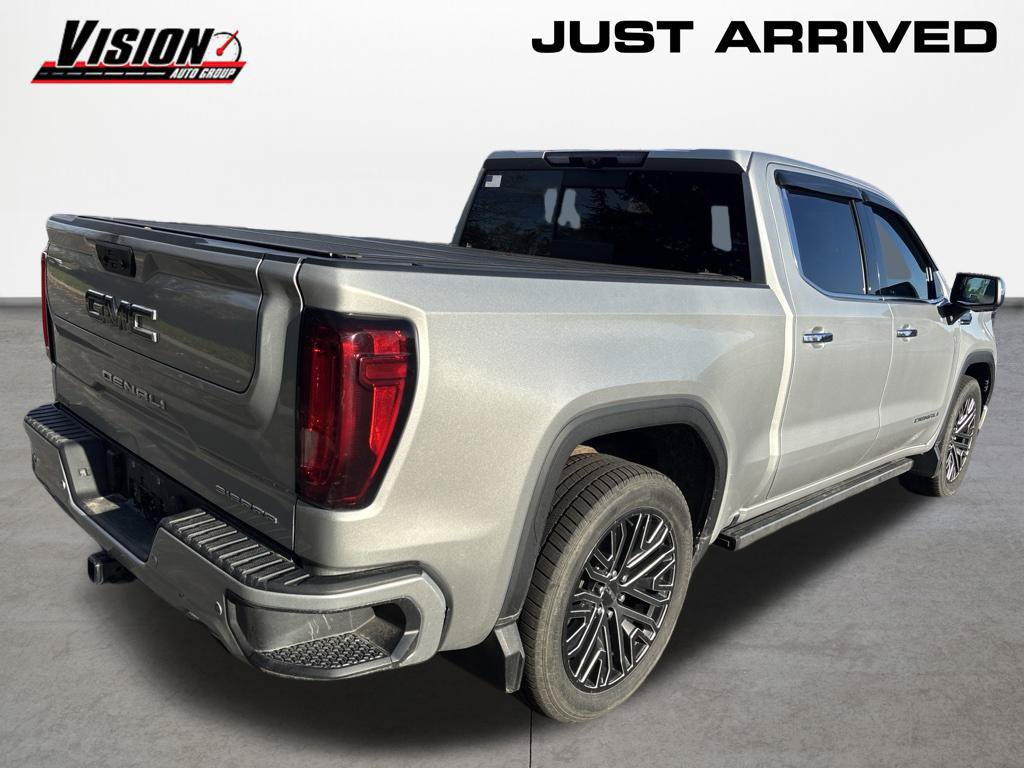 Used 2022 GMC Sierra 1500 Denali Ultimate AWD/4WD image 5