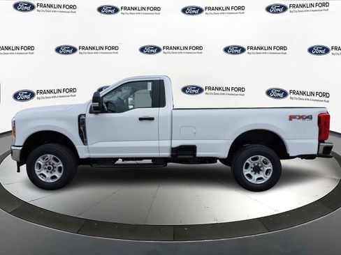 New 2026 Ford F350 XLT w/ FX4 Off-Road Package image 2