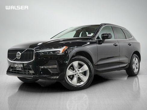 Used 2022 Volvo XC60 B5 Momentum AWD/4WD image 1