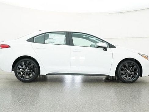 New 2026 Toyota Corolla SE image 93