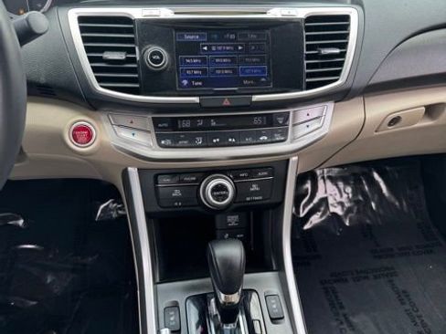 Used 2015 Honda Accord EX-L image 7