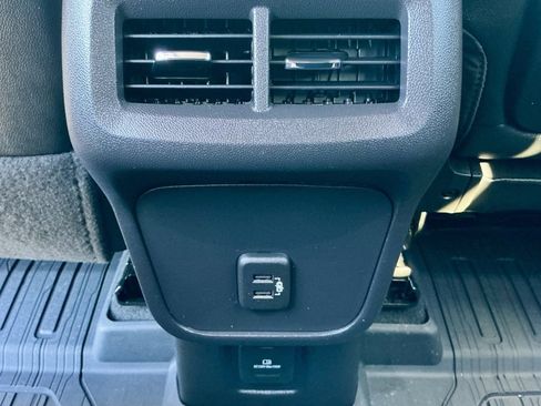 Used 2024 GMC Terrain AT4 w/ Tech Package image 31