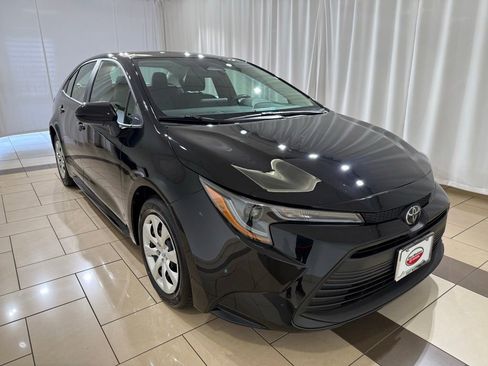 Certified 2026 Toyota Corolla LE FWD image 7