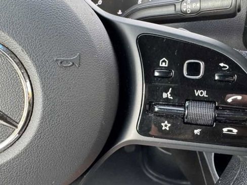 Used 2022 Mercedes-Benz Sprinter 2500 image 20