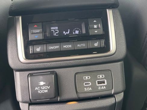 Used 2025 Subaru Ascent Bronze Edition AWD/4WD image 8