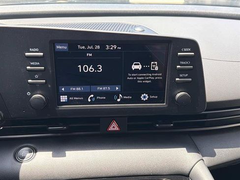 New 2026 Hyundai Elantra SEL Sport FWD image 21