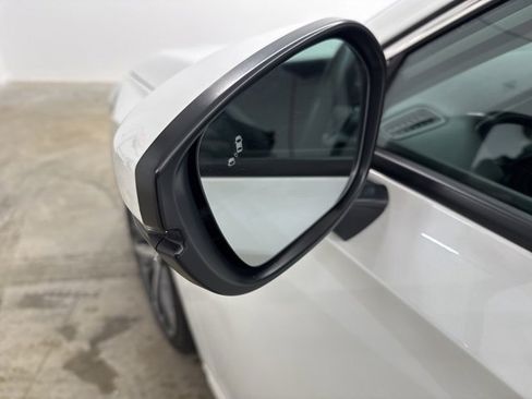 Used 2023 Honda Civic Touring image 14