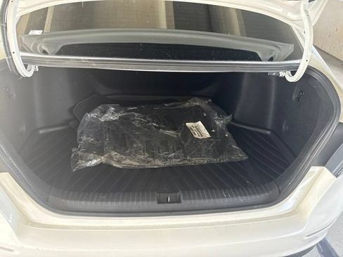 Used 2023 Honda Accord LX image 4