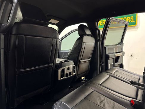 Used 2022 Ford F250 Lariat w/ Lariat Ultimate Package AWD/4WD image 17